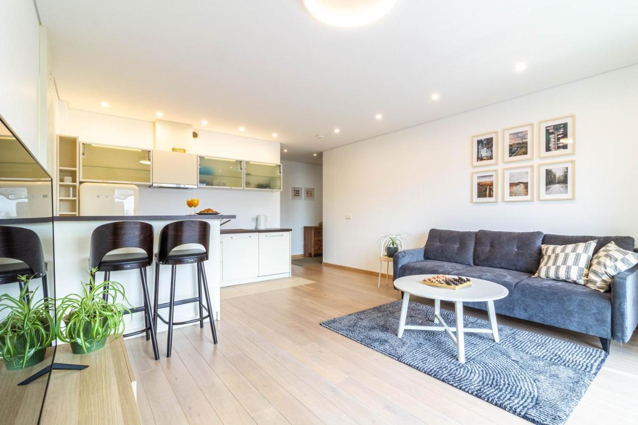 קובנה Cohost I Sunny Center Apt, Covered Parking, Balcony & Self Check-In מראה חיצוני תמונה