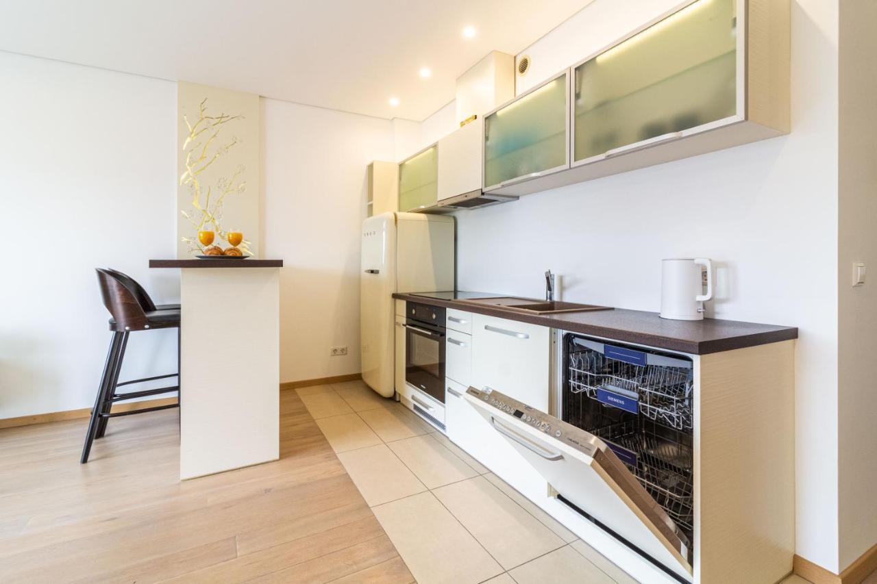 קובנה Cohost I Sunny Center Apt, Covered Parking, Balcony & Self Check-In מראה חיצוני תמונה