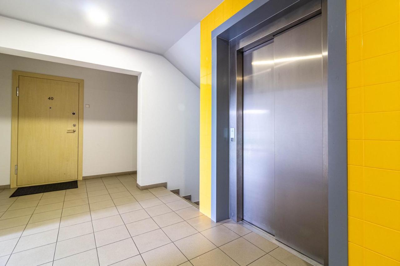 קובנה Cohost I Sunny Center Apt, Covered Parking, Balcony & Self Check-In מראה חיצוני תמונה